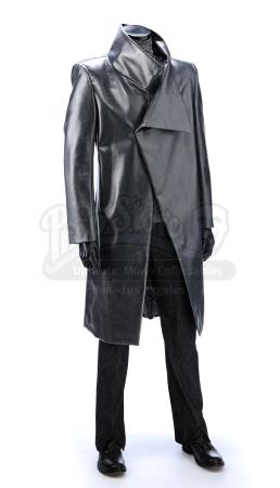 STAR TREK INTO DARKNESS (2013) - Khan's London Costume