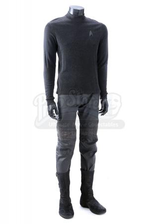 STAR TREK INTO DARKNESS (2013) - Khan's Enterprise Costume