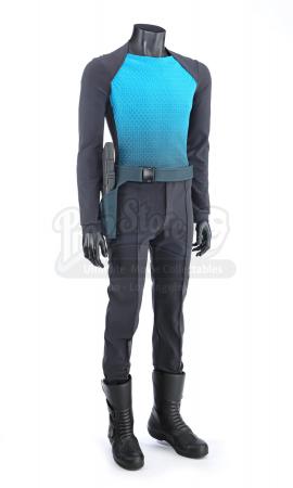 STAR TREK INTO DARKNESS (2013) - Vengeance Crew Member Uniform, Phaser and Holster Belt