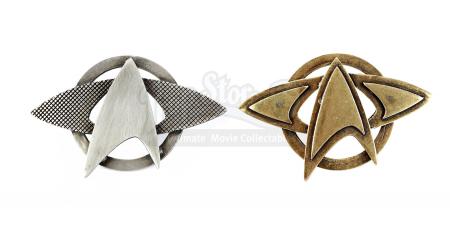 STAR TREK (2009) and STAR TREK INTO DARKNESS (2013) - Starfleet Pin Set