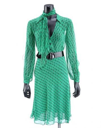 Sydney Prosser's (Amy Adams) Green Costume