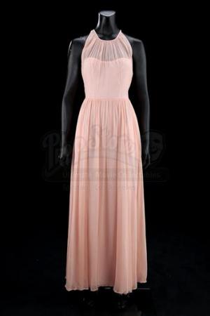 Molly Lansing-Davis's (Haley Pullos) Bridesmaid Dress