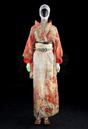 Kuze Geisha (Kate Venables) Costume