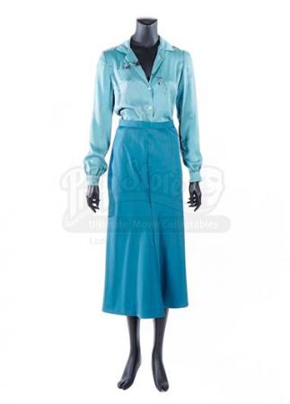 Maggie Beauford's (Jessica Chastain) Bloody Waitress Blouse and Skirt