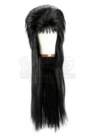 ELVIRA: MISTRESS OF DARK - Elvira’s (Cassandra Peterson) Signature Bouffant Wig